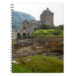 Cuaderno Hermoso castillo Eileen Donan en Dornie occidental