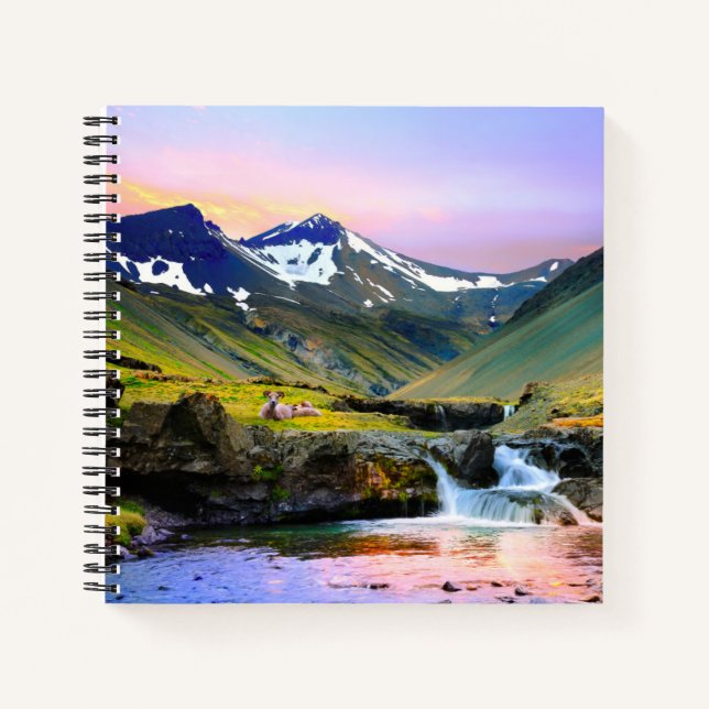Cuaderno Hermoso paisaje paisajístico de Islandia (Anverso)