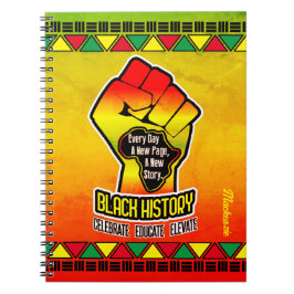 Cuaderno Historia negra con mapa de África y puño en el sue