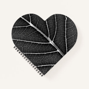 Cuaderno Hoja brillante en blanco y negro en primer plano