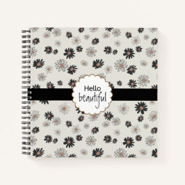 Cuaderno Hola hermosas flores de margarita rosada negra