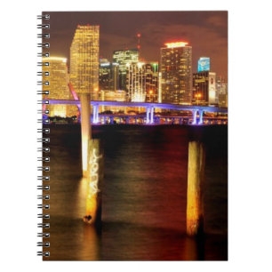 Cuaderno Horizonte de Miami en la noche, la Florida