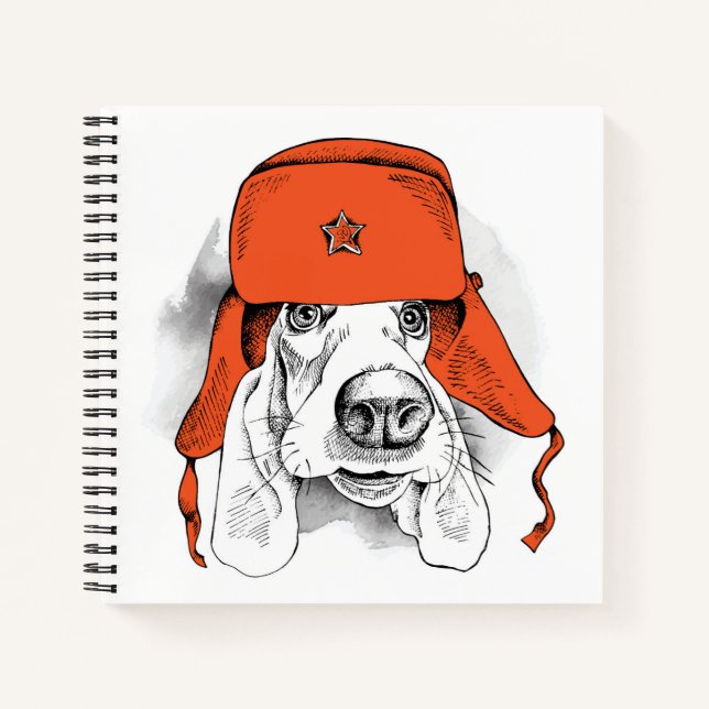 Cuaderno Hound Basset | Gorra Red Ushanka (Anverso)