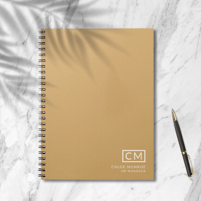 Cuaderno Inicial de Monograma Profesional Moderno Mostaza (Subido por el creador)