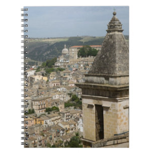 Cuaderno ITALIA, Sicilia, RAGUSA IBLA: Vista del pueblo y S