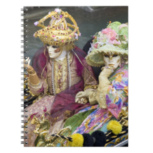 Cuaderno Italia, Venecia. Pareja vestida con disfraces para