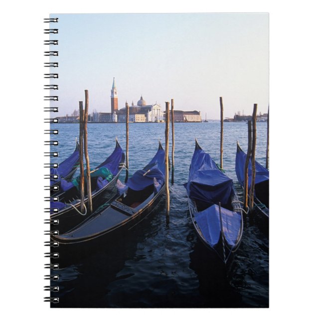 Cuaderno Italia, Veneto, Venecia, Fila de Góndolas y San (Frente)