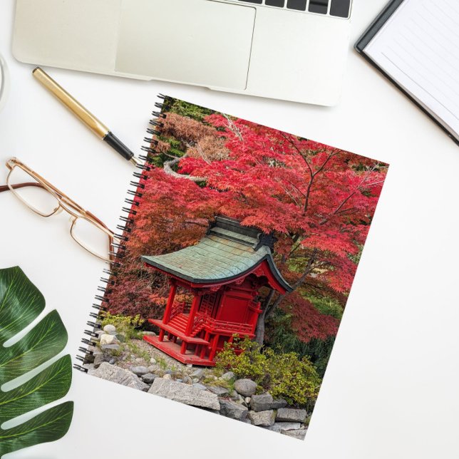 Cuaderno Jardín japonés de otoño y santuario rojo (In Situ)