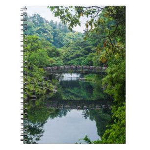 Cuaderno Jardín y puente coreanos