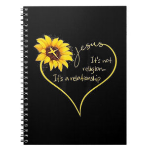 Cuaderno Jesús no es una religión es una relación T-Shirt