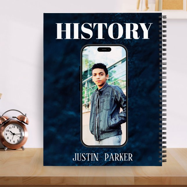 Cuaderno Jóvenes sujetos de foto de la Marina de Manos Izqu (Subido por el creador)