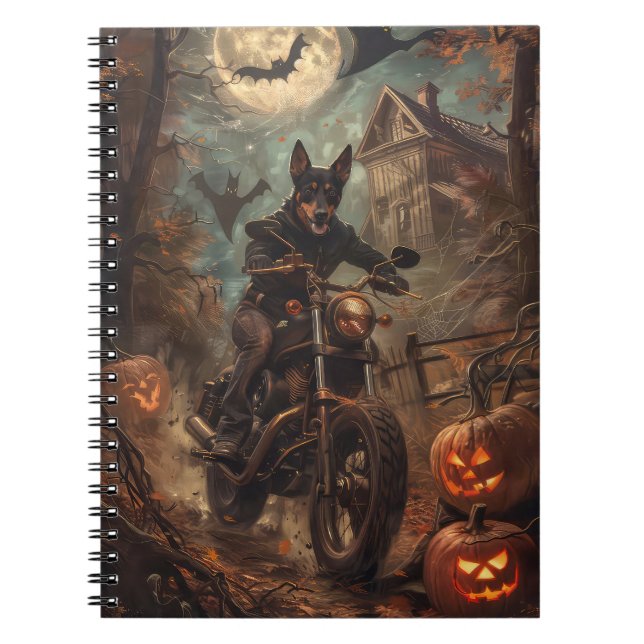 Cuaderno Kelpie australiano montando motocicleta en Hallowe (Frente)