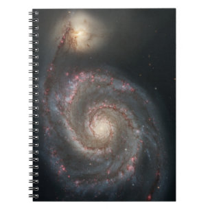 Cuaderno La galaxia Whirlpool M51 y la compañera en el espa