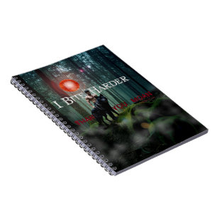 Cuaderno La mordedura del hombre musculoso sin camiseta de