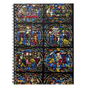 Cuaderno La pasión, ventana de lanceta en la fachada del