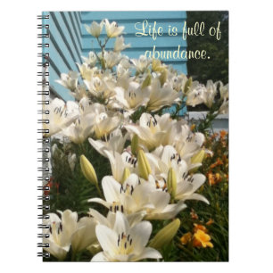 Cuaderno La vida está llena de abundancia, Day Lily Noteboo