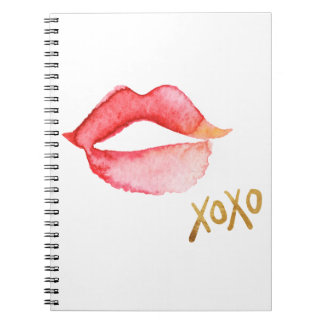 Cuaderno Labios y Relieve metalizado dorado XOXO de la