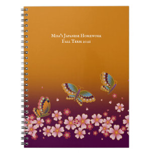 Cuaderno Las mariposas japonesas florecen en el Sakura pers