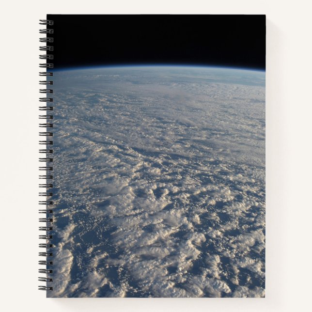 Cuaderno Las Nubes De Estrocumulus Sobre El Océano Pacífico (Anverso)