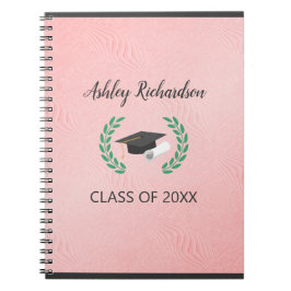 Cuaderno Laurel Y Cap En Fondo Rosa