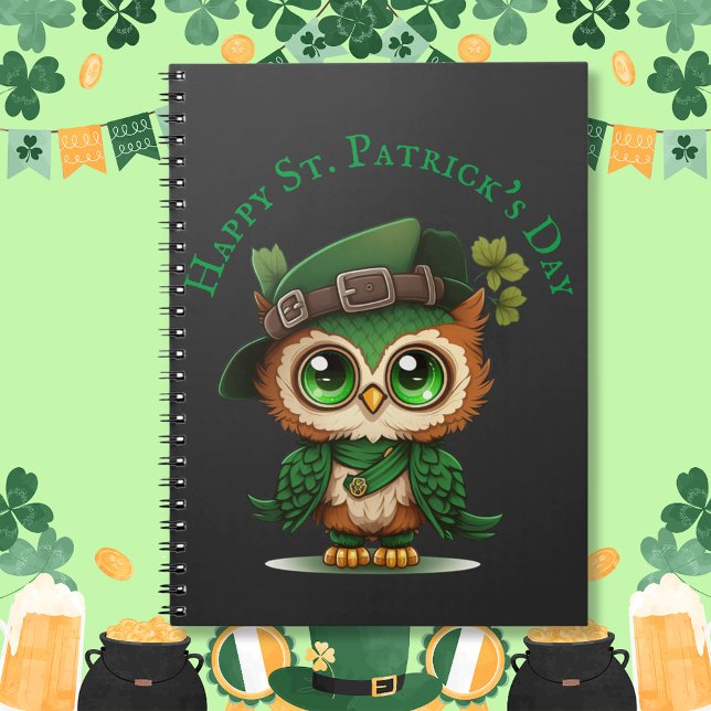 Cuaderno Lechuza verde del Día de San Patricio (St. Patrick's Day Green Owl Notebook)