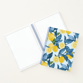Cuaderno Lemon Grove amarillo fresco sobre fondo azul