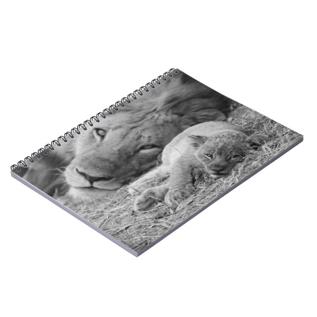 Cuaderno León Cub lindo que descansa con el padre (Lado Izquierdo)