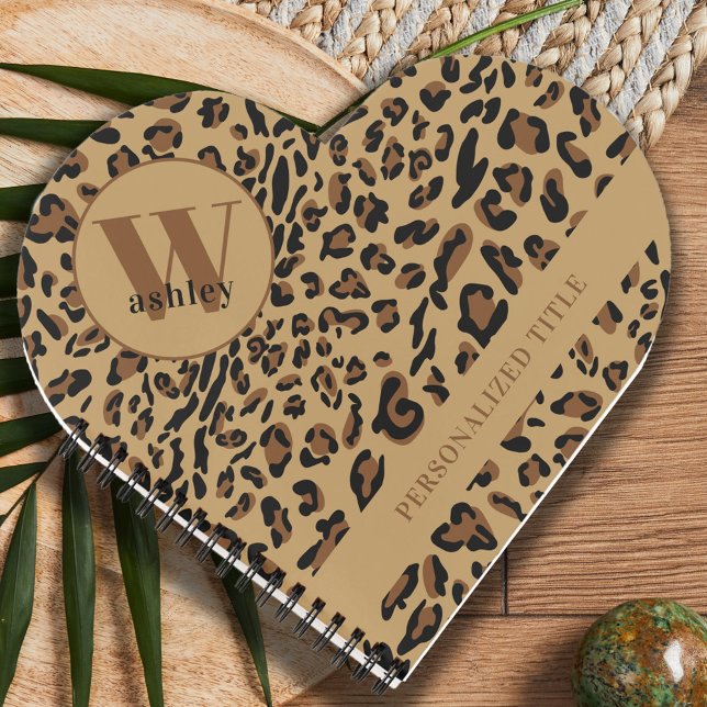 Cuaderno Leopard Print Brown Black Monogrammed Heart Shaped (Subido por el creador)