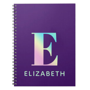 Cuaderno Letra inicial e arco iris púrpura personalizado