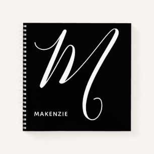Cuaderno Letra monogramada simple M blanco y negro