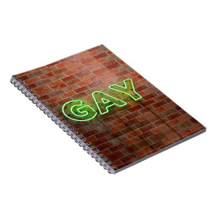 Cuaderno Letrero gay neon de SlipperyJoe's pared de ladrill