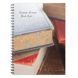 Cuaderno Libros antiguos apilados