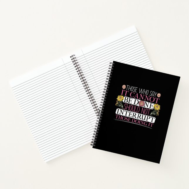 Cuaderno Líder feminista empoderando a las mujeres (Interior)