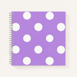 Cuaderno Lilac sobre la nieve