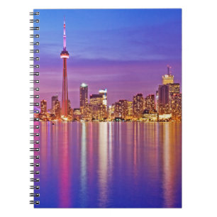 Cuaderno Línea aérea de Toronto al atardecer