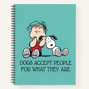 Cuaderno Linus consolado con el oído de Snoopy