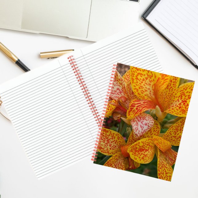 Cuaderno Lirio de Canna Amarillo con Flores con Manchas Roj (In Situ)