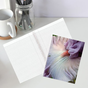 Cuaderno Lirios Florales Morados Pálidos Sin Barba