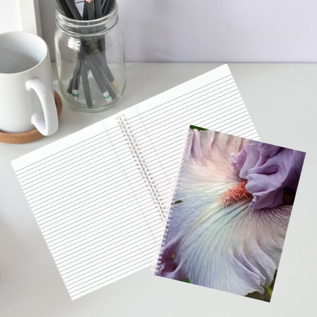 Cuaderno Lirios Florales Morados Pálidos Sin Barba (In Situ)