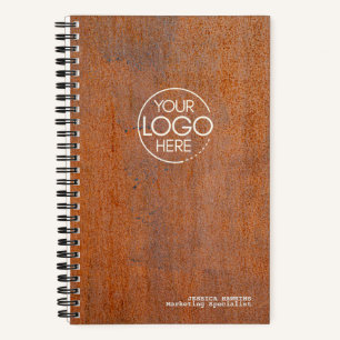 Cuaderno Logotipo moderno de acero oxidado y desgastado de