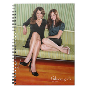 Cuaderno Lorelai y Rory sentados en retrato de sofá