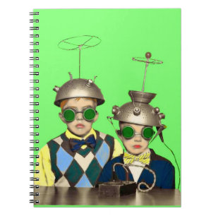 Cuaderno Los hermanos del Cadet Espacial