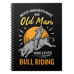 Cuaderno Los hombres nunca subestiman a un anciano que ama