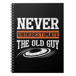Cuaderno Los hombres nunca subestiman el viejo disco gracio
