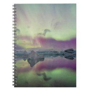 Cuaderno Luces de Aurora reflejan en la laguna   Islandia