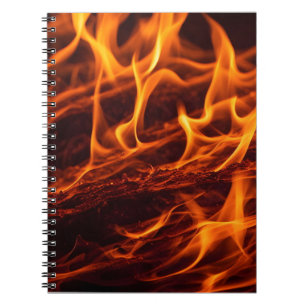 Cuaderno Macro de llama de fuego en la chimenea