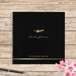 Cuaderno Maestría elegante y moderna de trompeta de oro