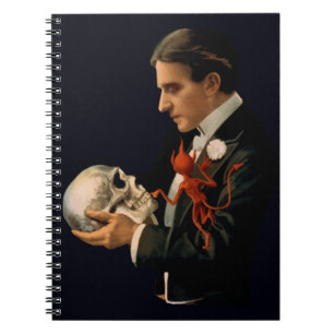 Cuaderno Mago antiguo, Thurston sosteniendo una calavera hu