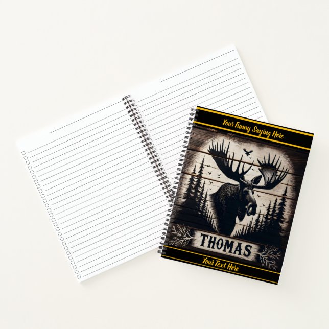 Cuaderno Majestuoso alce entre pinos altos en bosques seren (Interior)