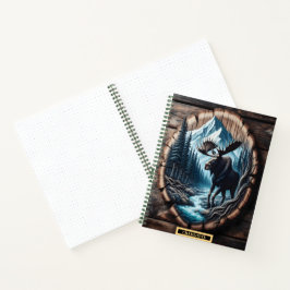 Cuaderno Majestuoso alce junto a un tranquilo arroyo montañ